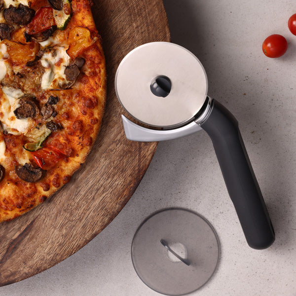 Pizza & Pastry Cutter