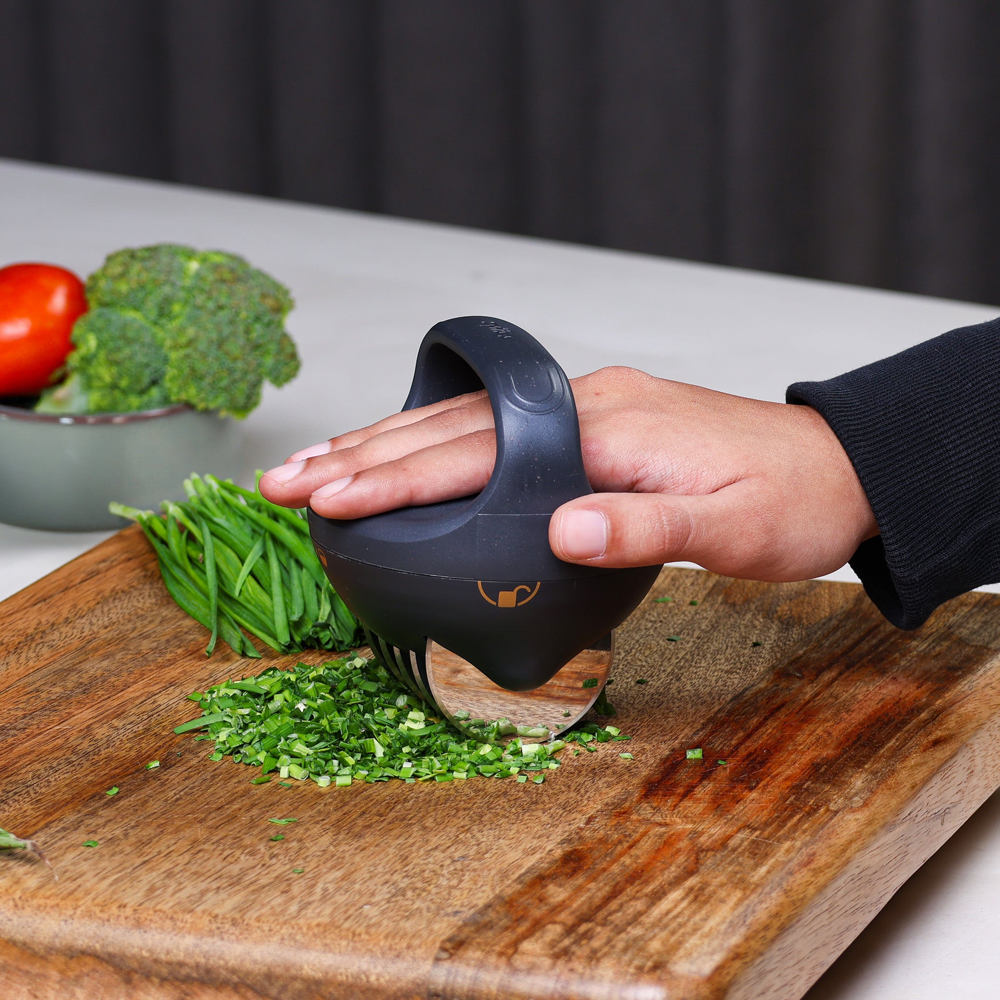 Avocado Slicer Not Cutting Evenly? Fix Uneven Slices Fast