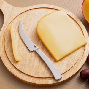 Zyliss Signature Universal Cheese Knife 100mm/3.9in — lifestyle