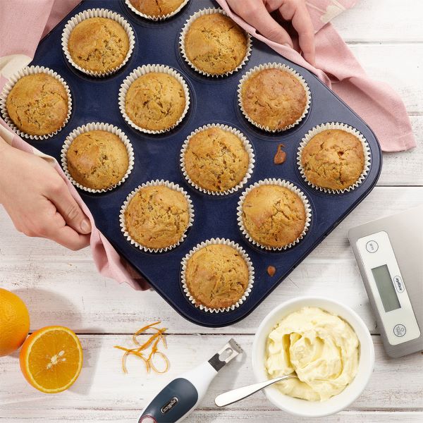 Non-Stick Carbon Steel 12 Cake Muffin Pan Zyliss UK