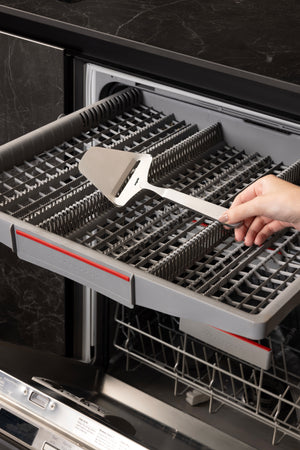 Zyliss Signature Cheese Plane 97mm/3.8in — in use