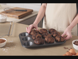 Non-Stick 12 Hole Muffin Pan