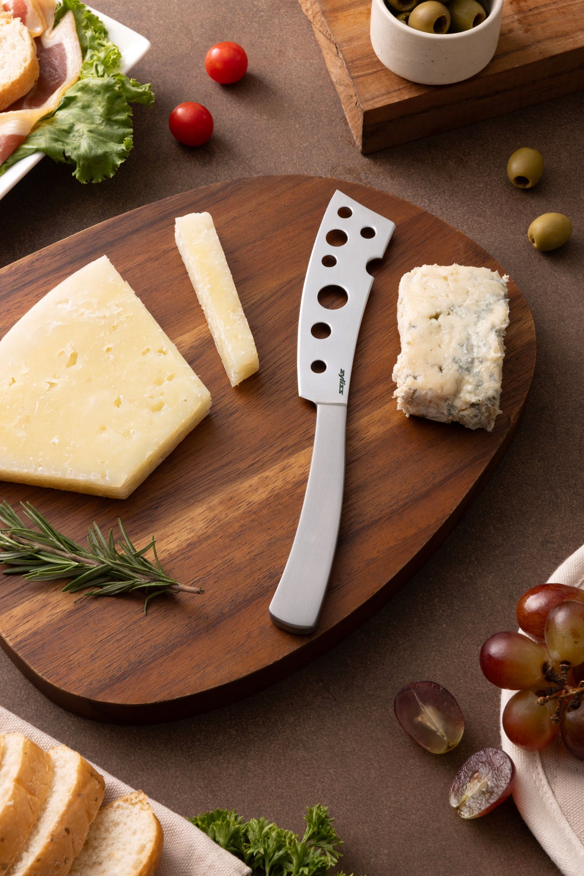 Zyliss Signature Semi-Soft Cheese Knife 116mm/4.6in — lifestyle